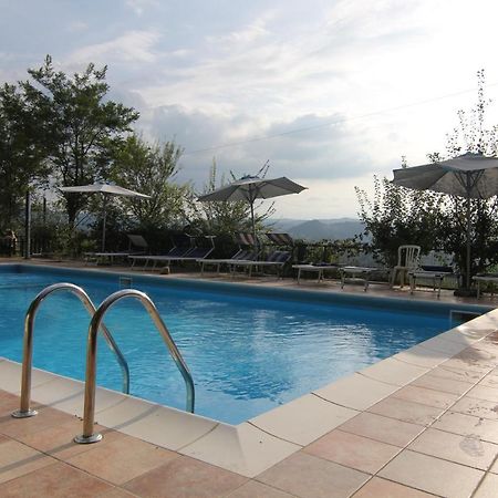 Agriturismo Ca' Isotta Castello di Serravalle Eksteriør billede