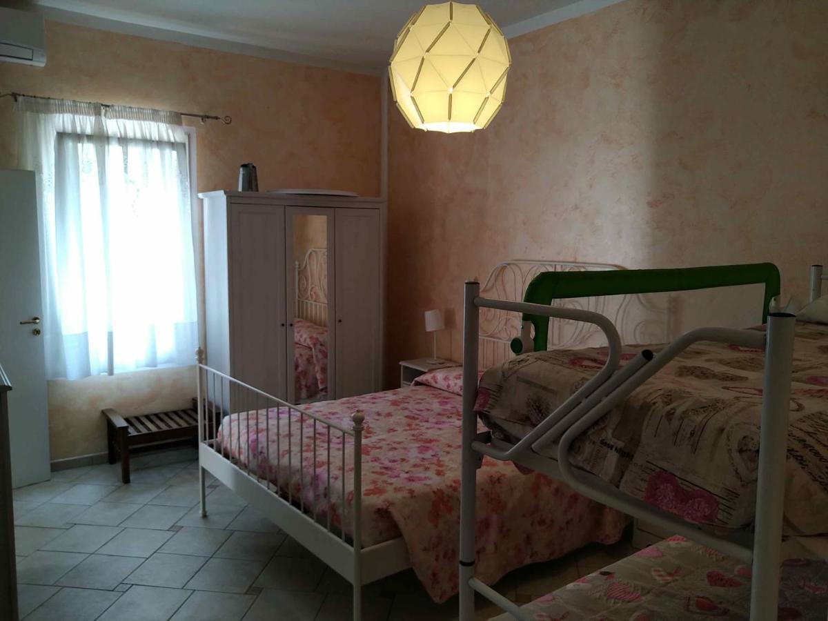 Agriturismo Ca' Isotta Castello di Serravalle Eksteriør billede