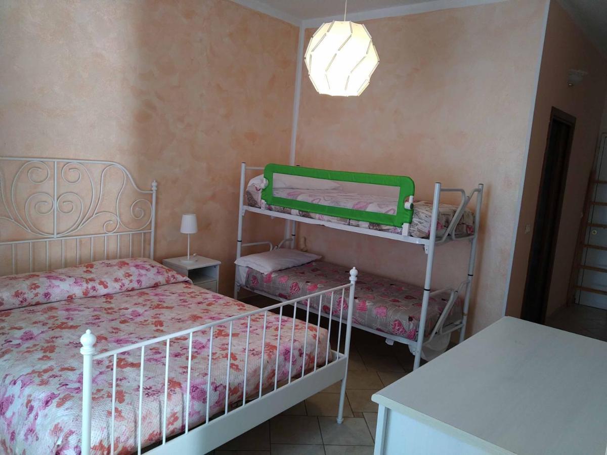 Agriturismo Ca' Isotta Castello di Serravalle Eksteriør billede