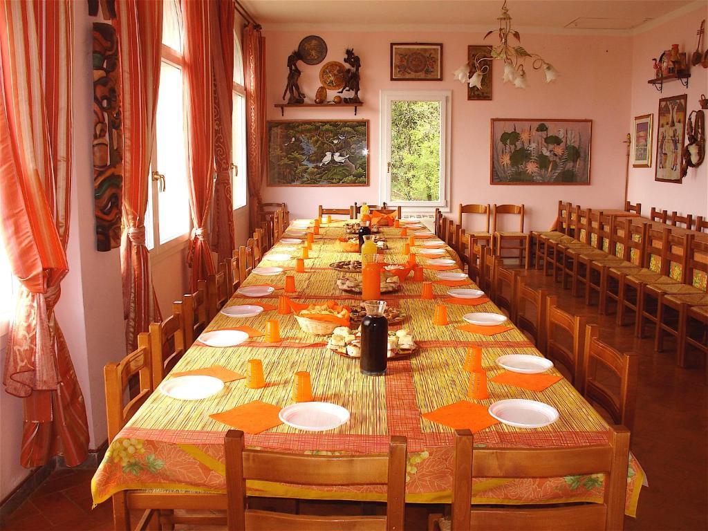 Agriturismo Ca' Isotta Castello di Serravalle Eksteriør billede